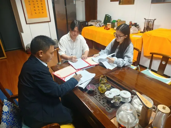 属七文化与安远洪达成战略合作 携手开启文化新征程 属七文化与安远洪达成战略合作 携手开启文化新征程