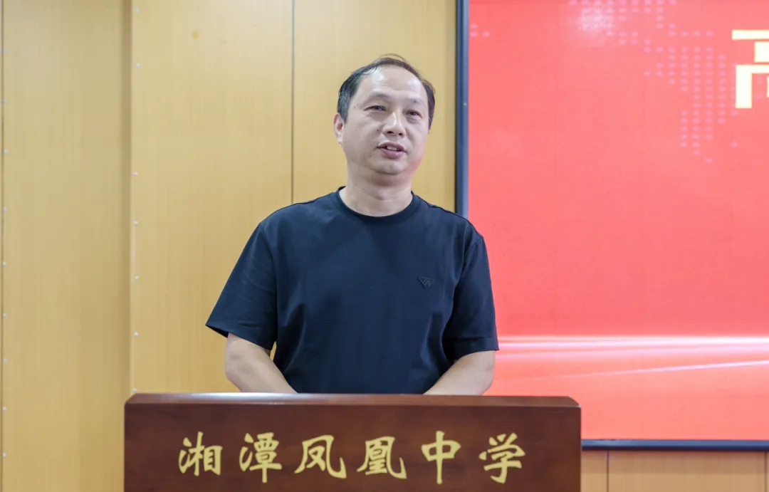 三尺讲台传薪火,教育实习启师途——湖南科技大学 实习生来我校开展教育实习