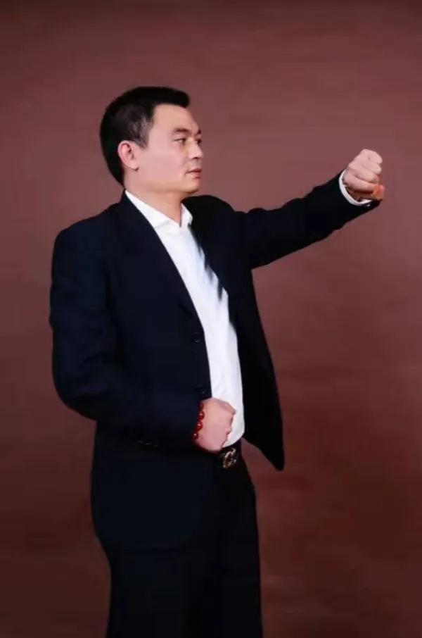 晨光集:安远洪的十余首清晨絮语 晨光集:安远洪的十余首清晨絮语