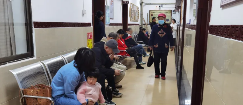 一年,50余场义诊,服务近5800人次——我院“周四敬老日”书写暖心答卷 一年,50余场义诊,服务近5800人次——我院“周四敬老日”书写暖心答卷