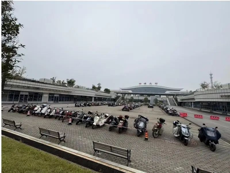 雨湖区:铁腕整治交通乱象 擦亮城市窗口文明底色 雨湖区:铁腕整治交通乱象 擦亮城市窗口文明底色