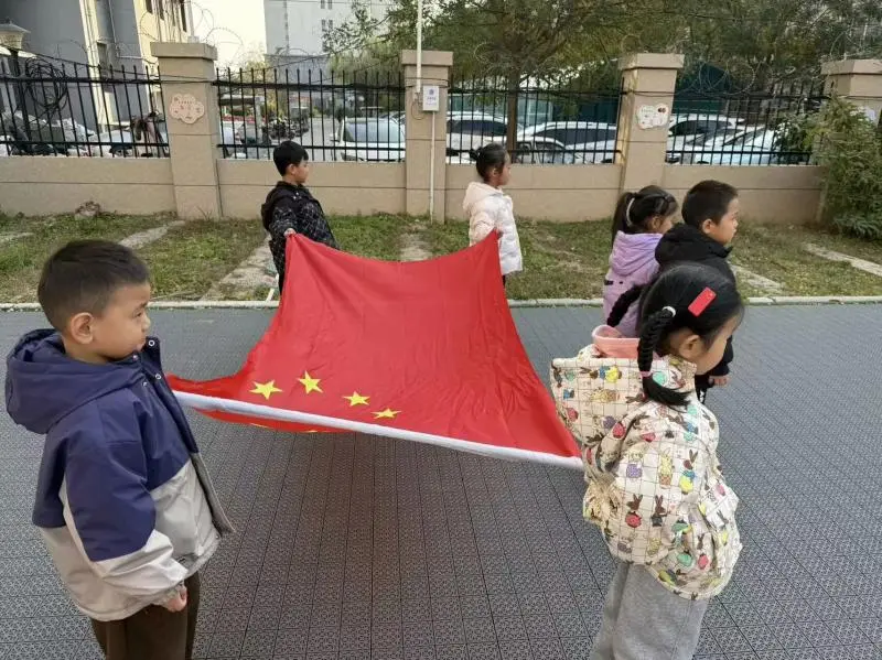 【四幼·升旗活动】童心向党 旗帜飘扬（九）——丛台区第四幼儿园讲卫生、防疾病主题升旗仪式