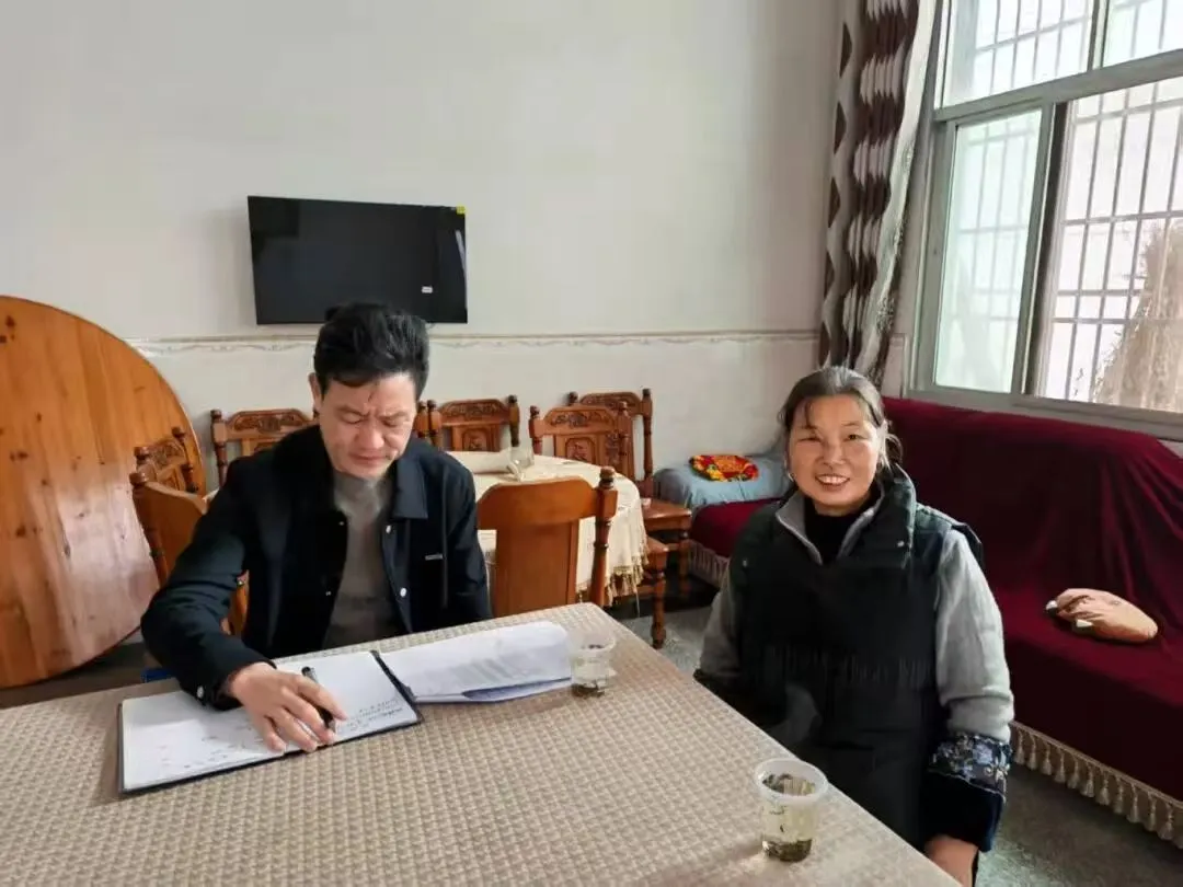 江西上饶望仙乡: 从“愁心路”到“连心桥”
