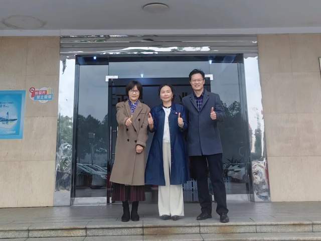 汇报展示显硕果 两校携手育新苗——湖南科技大学外国语学院实习生于湘潭市三中完成汇报展示并圆满结业