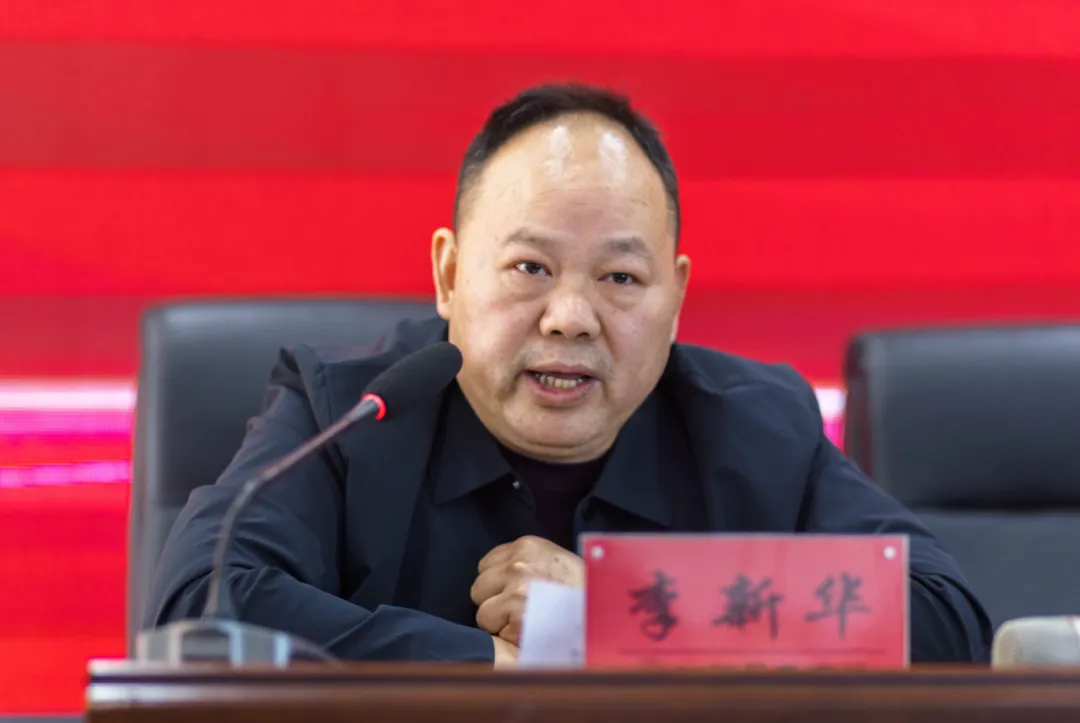 研数悟理明方向,聚力备考启新程——湘潭市2026届高三数学复习教学研讨会圆满举行