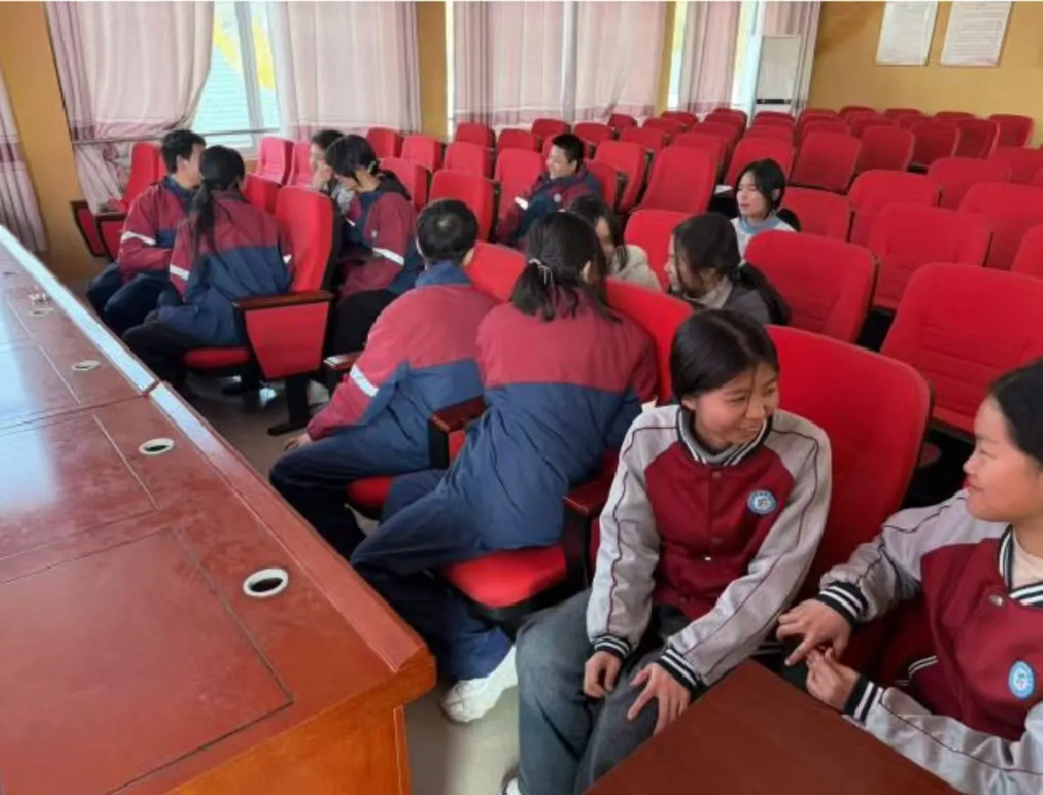 四中全会启新程，少年有志担未来——江西玉山白云学校团课活动纪实