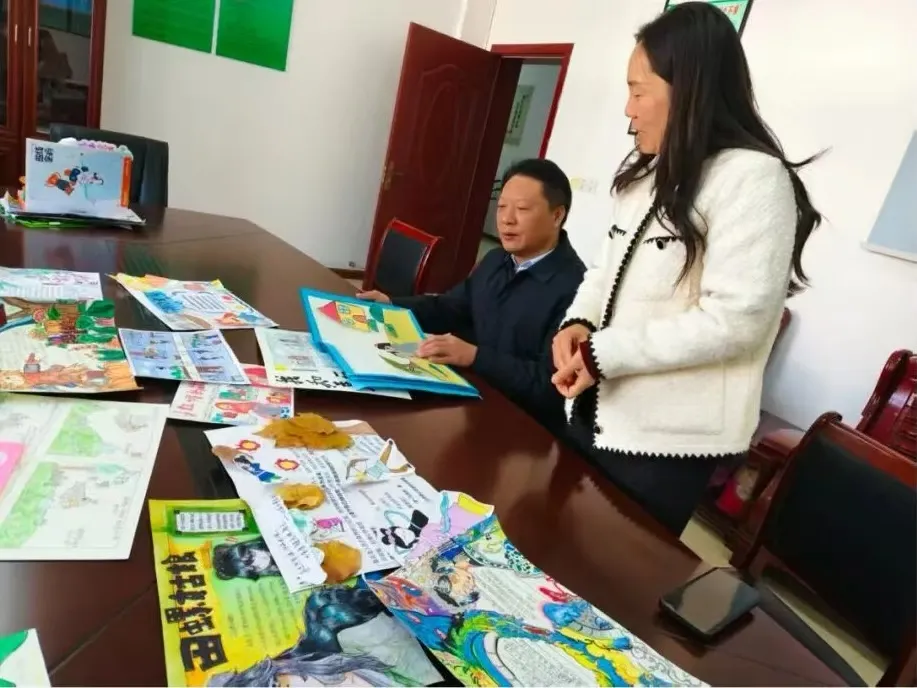 绘读经典 艺润童年——江西玉山端明小学读书节系列活动之绘画比赛