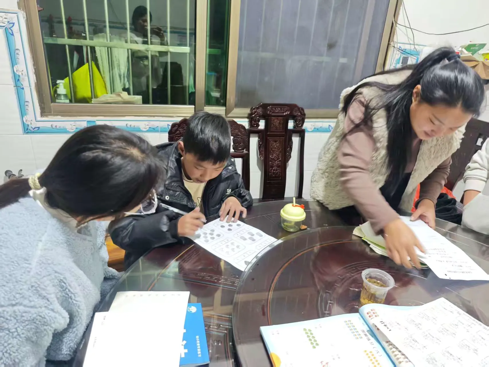 江西上饶汪村小学开展送教上门活动