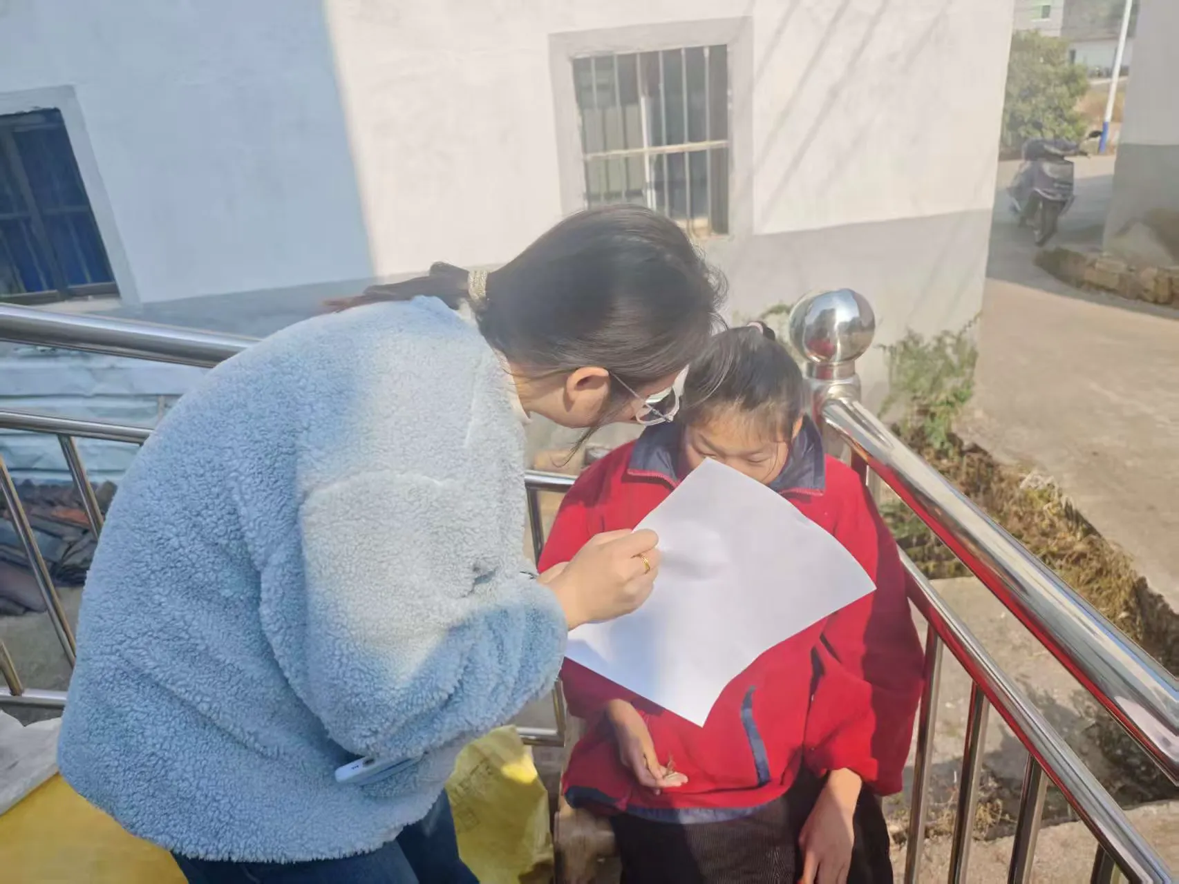 江西上饶汪村小学开展送教上门活动