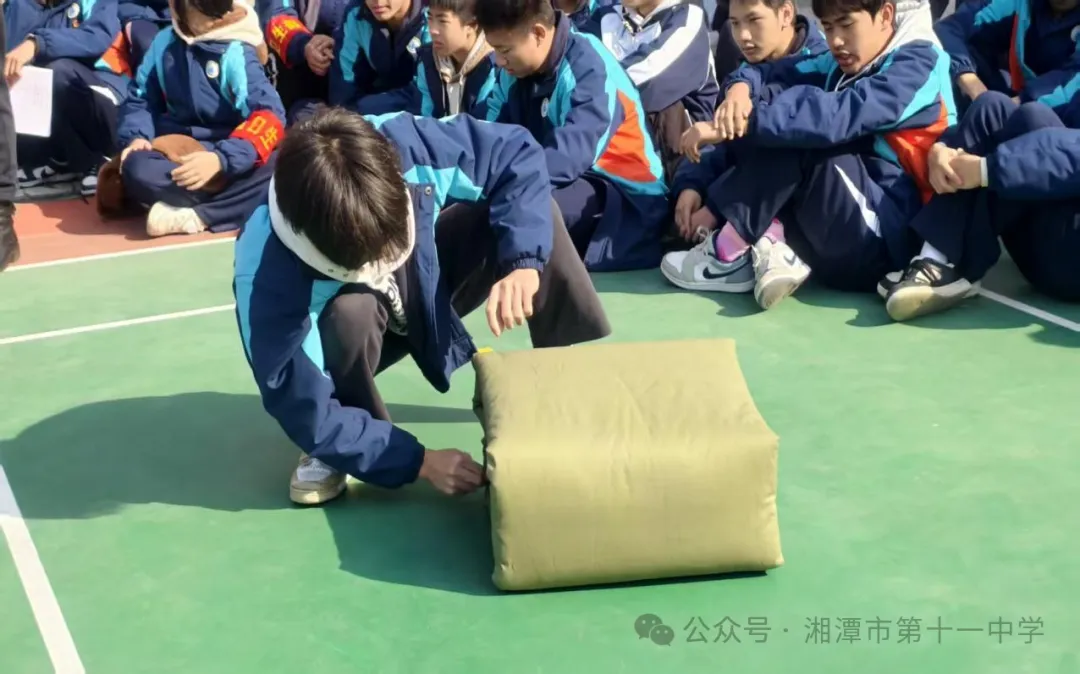 展内务风采,塑劳动之美—湘潭市第十一中学寄宿生叠被子大赛圆满举行!