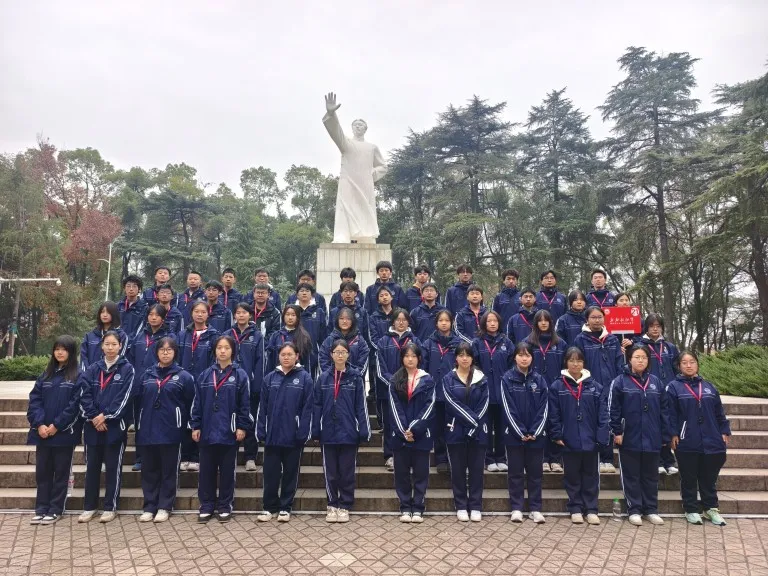 青春铸魂韶山行,红色血脉永赓续