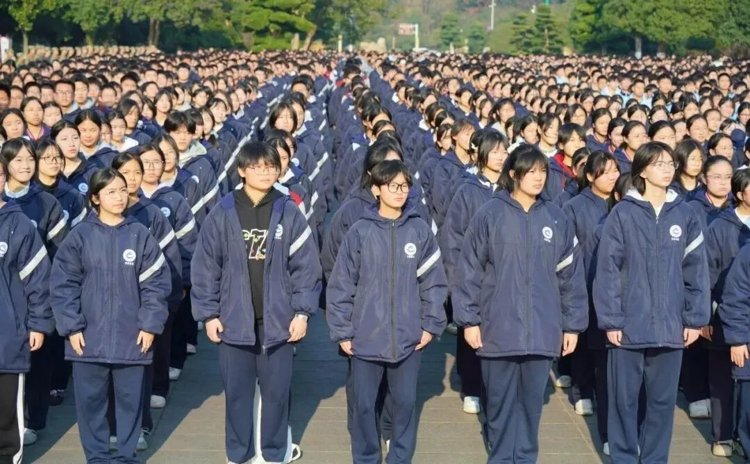 走进伟人故里,传承红色基因,争做时代新人——湘潭凤凰中学高一年级“我的韶山行”红色主题研学活动