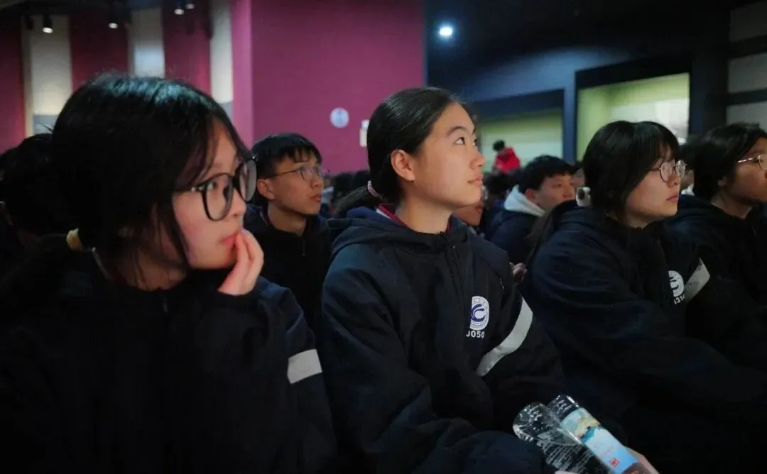走进伟人故里,传承红色基因,争做时代新人——湘潭凤凰中学高一年级“我的韶山行”红色主题研学活动