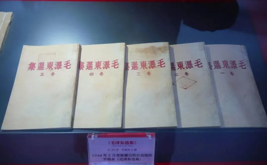 走进伟人故里,传承红色基因,争做时代新人——湘潭凤凰中学高一年级“我的韶山行”红色主题研学活动