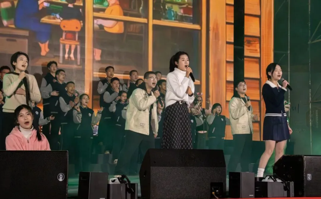 艺韵青春,筑梦芳华——湘潭凤凰中学 第二十五届艺术节圆满落幕