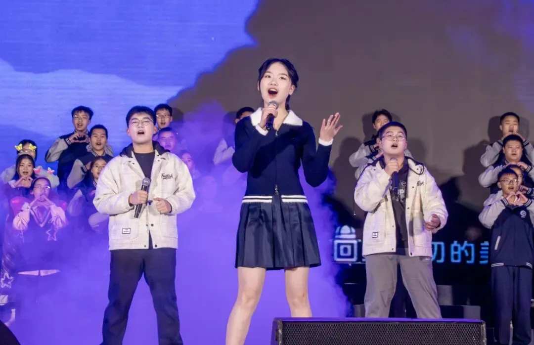艺韵青春,筑梦芳华——湘潭凤凰中学 第二十五届艺术节圆满落幕