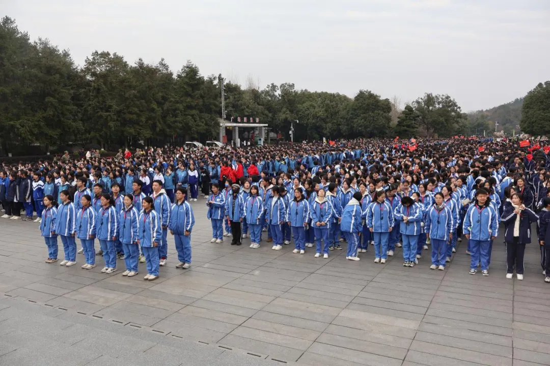 追寻伟人足迹,传承革命精神——高一年级“我的韶山行”研学实践活动纪实
