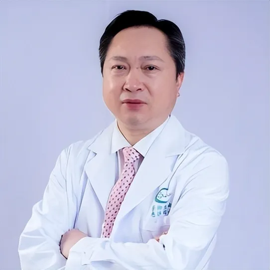 怕“开胸”,忍了几年!医生从腿上“穿针引线”修复心门