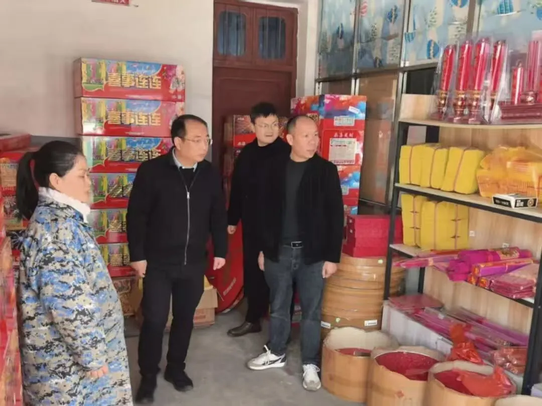 江西玉山县四股桥乡开展二月份“安全防范警示日”活动