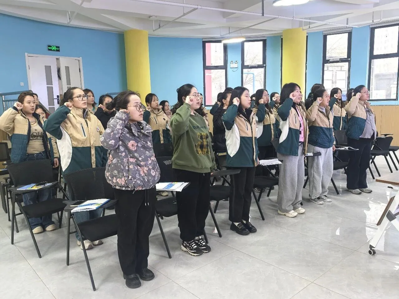 承育赋能聚力 精准备战起航 ——丛台区第四幼儿园2026年春季学期开学前全员培训