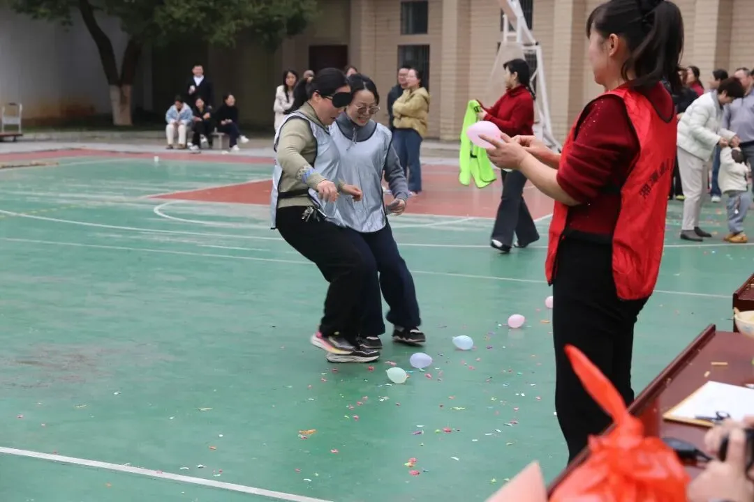 岁月不败 爱你老己 湘潭县人民医院三八节活动超有料!