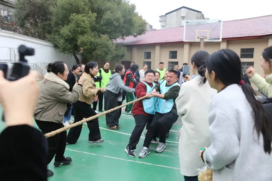 岁月不败 爱你老己 湘潭县人民医院三八节活动超有料!