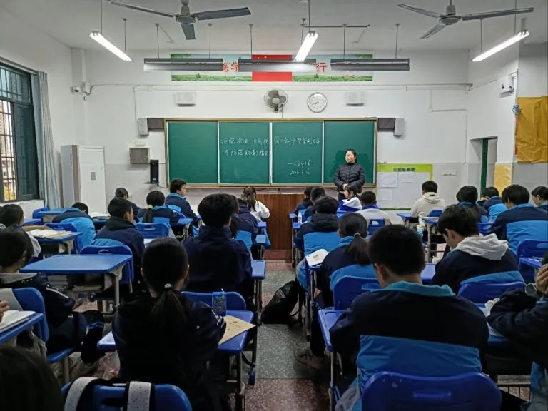 湘机中学召开“拒绝欺凌，清朗校园”广播会，筑牢安全防线