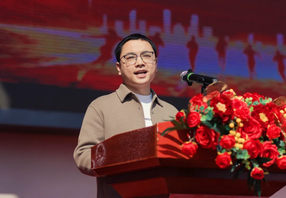 砺剑八十日,凤凰凌九霄——湘潭凤凰中学2026届高考誓师大会燃情纪实