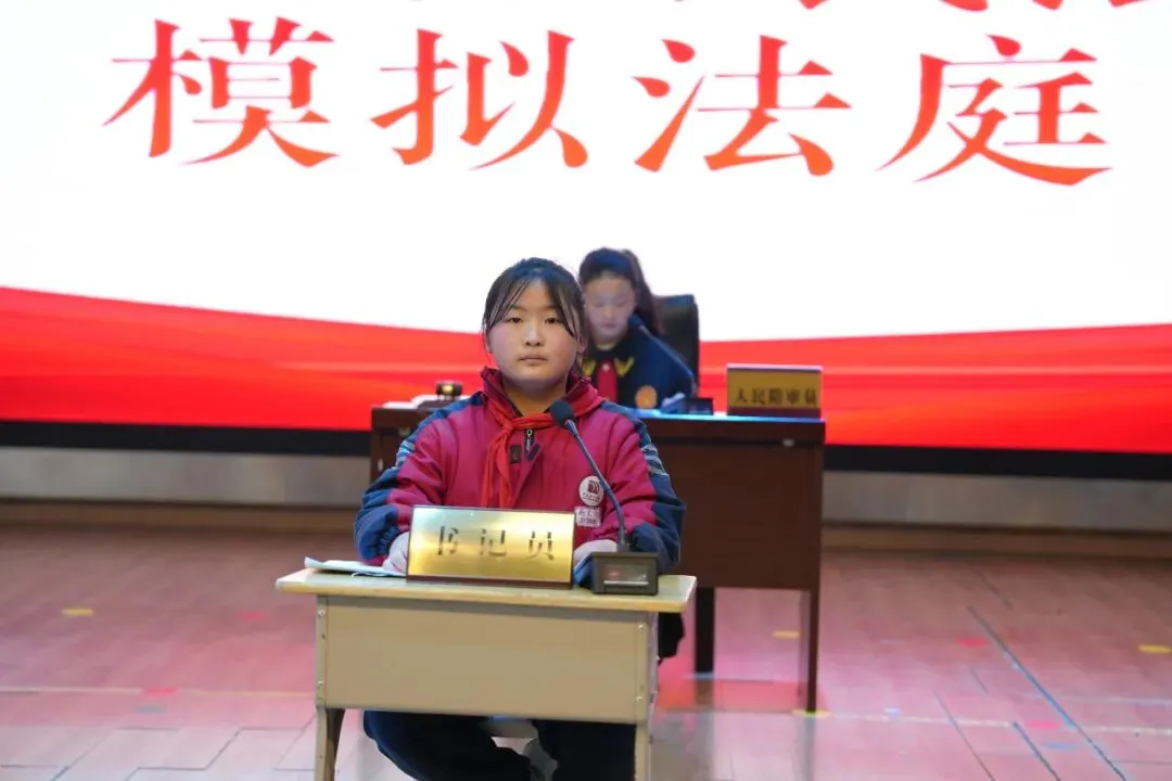 非遗火龙舞动莲乡,法治课堂开讲啦