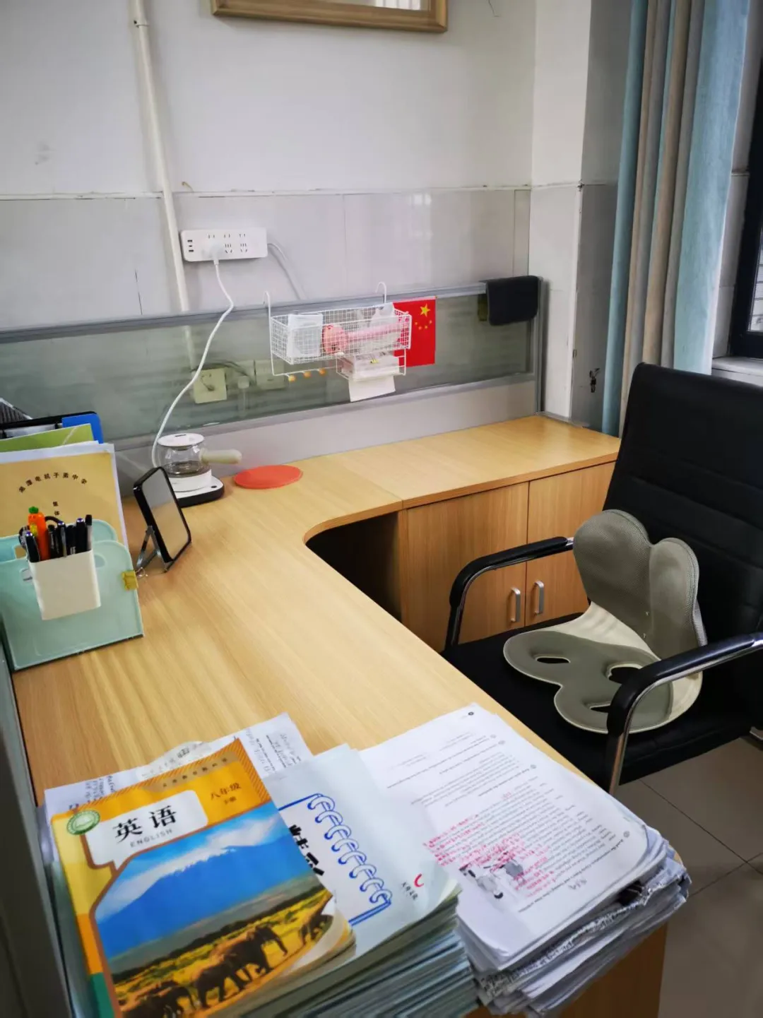 严督细查筑防线,清风护航新学期