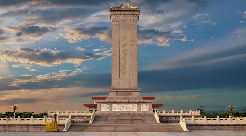 谒访《奇袭白虎团》人桥英雄原型
