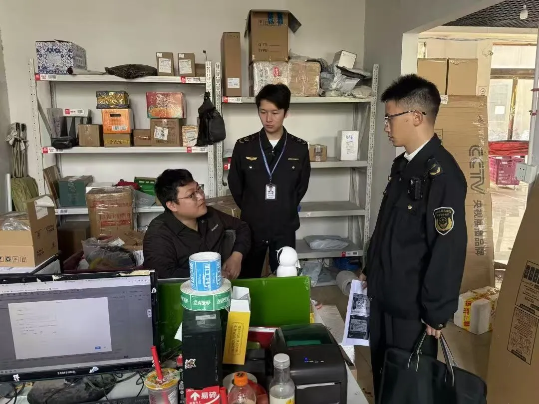 江西玉山县市场监管局:严管网络餐饮安全 现场指导筑牢舌尖防线