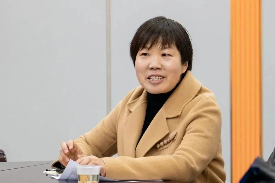 视导赋能明方向 深耕课堂提质效——县教研室莅临凤凰中学开展教学视导