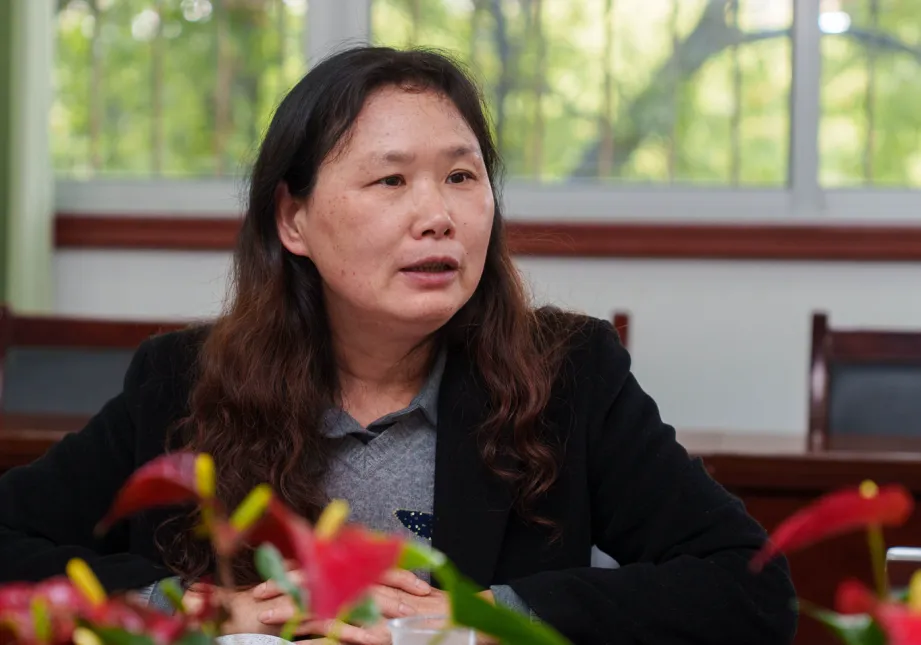 视导赋能明方向 深耕课堂提质效——县教研室莅临凤凰中学开展教学视导