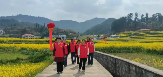 贵州播州区西坪镇民主村:党心连民心 乡村在振兴