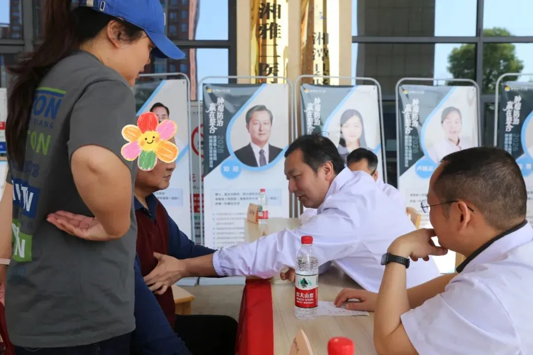 早防早筛早治 同心携手抗癌——湘潭县人民医院肿瘤防治宣传周活动圆满举行