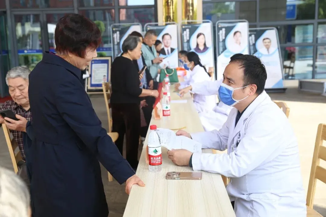 早防早筛早治 同心携手抗癌——湘潭县人民医院肿瘤防治宣传周活动圆满举行