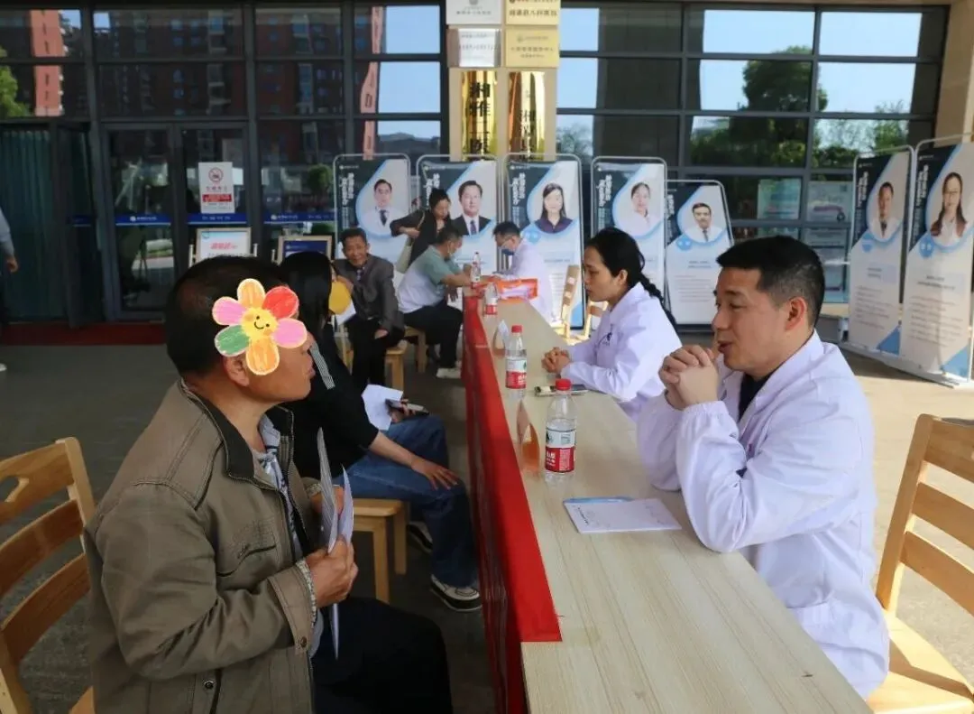 早防早筛早治 同心携手抗癌——湘潭县人民医院肿瘤防治宣传周活动圆满举行