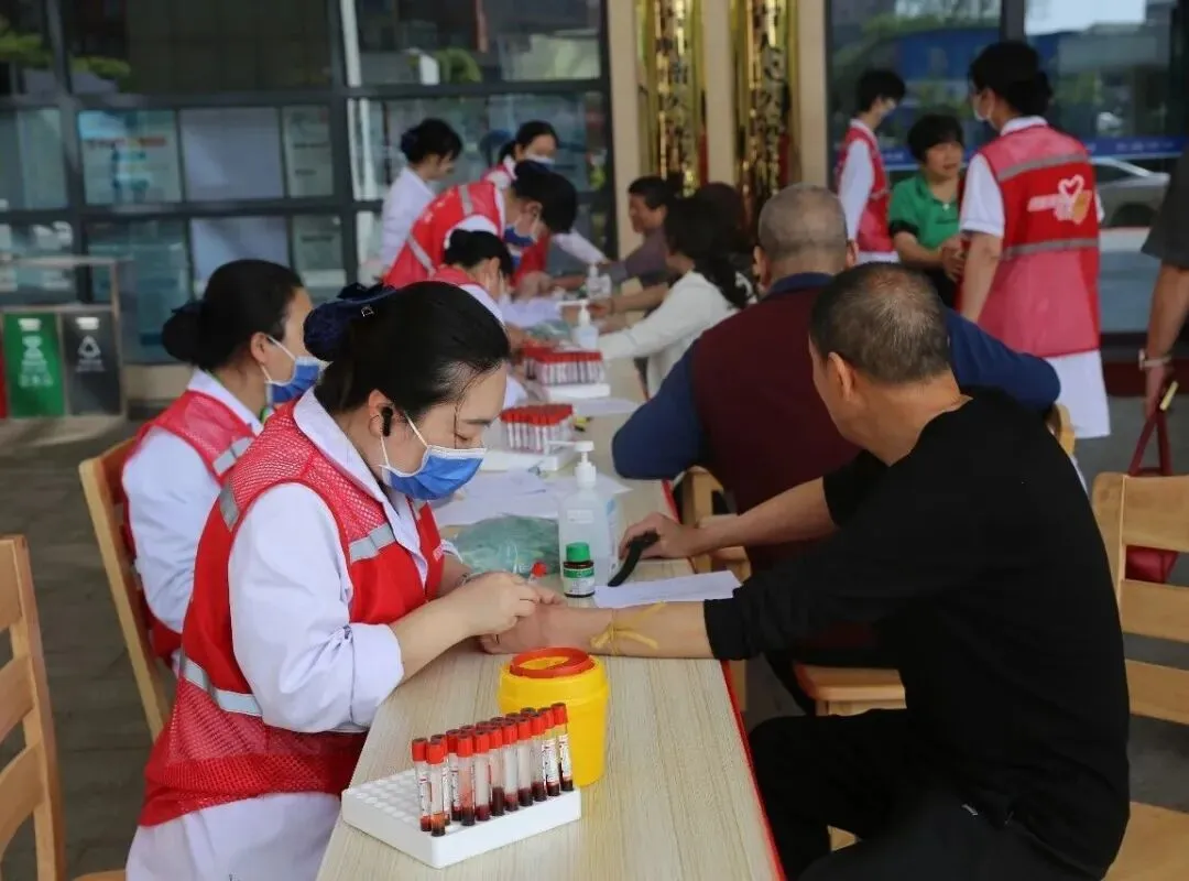 早防早筛早治 同心携手抗癌——湘潭县人民医院肿瘤防治宣传周活动圆满举行
