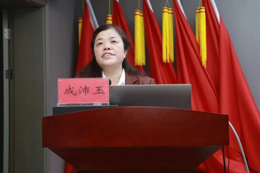 匠心优服务 聚力促提升——湘潭市中心医院“进一步改善护理服务行动”典型案例比赛圆满落幕