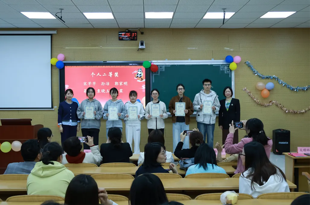 湘潭市中医医院见习生代表队勇夺中医临床技能大赛三连冠