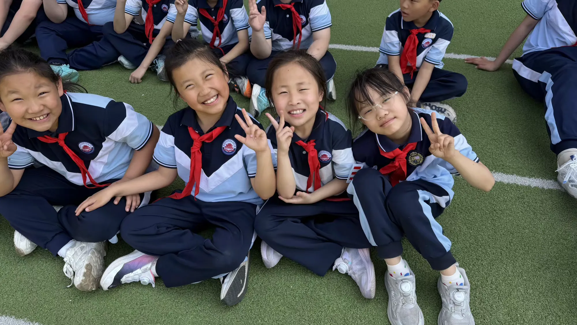 简篇-人人上场,班班出彩——七色光古赵书苑小学2026春季运动会 人人上场,班班出彩——七色光古赵书苑小学2026春季运动会