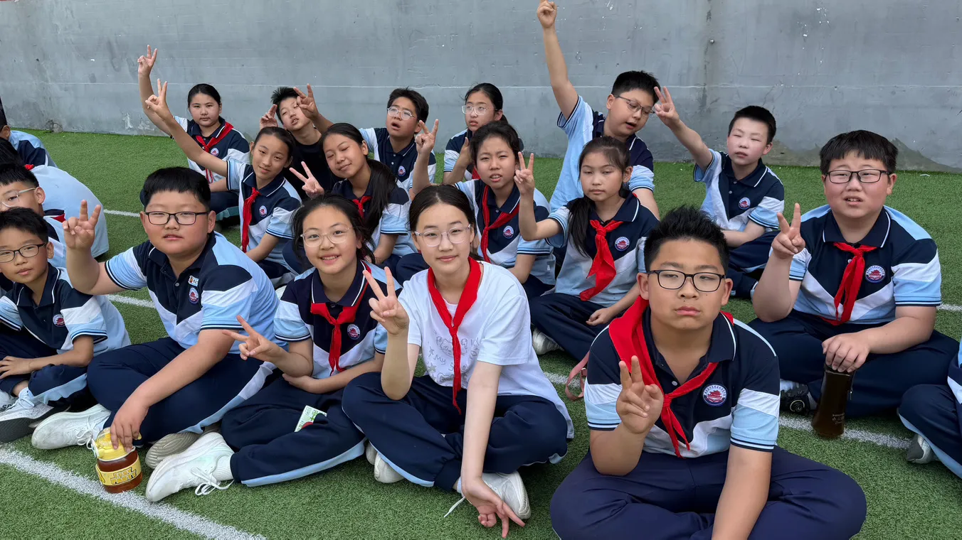 简篇-人人上场,班班出彩——七色光古赵书苑小学2026春季运动会 人人上场,班班出彩——七色光古赵书苑小学2026春季运动会