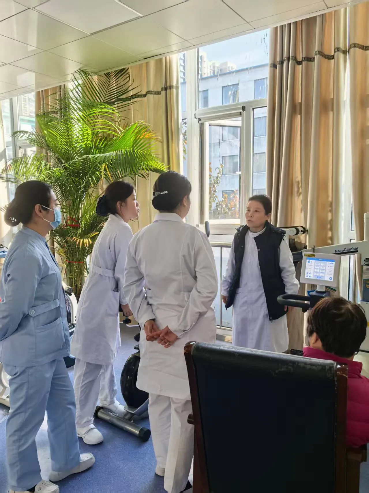 三十年白衣坚守，一生初心不悔  ——5·12护士节感言