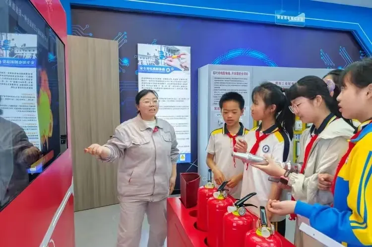 江西玉山: VR实景安全研学 防灾减灾知行合一