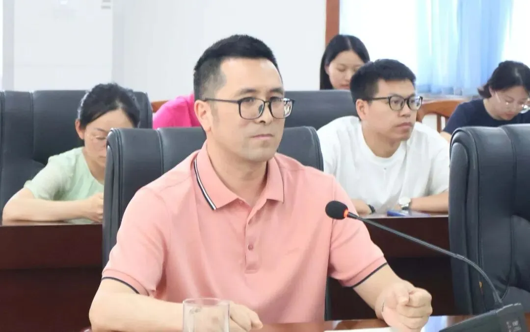 畅谈成长心声,赋能青年师者——湘潭市第一中学举行2026年青年教师座谈会