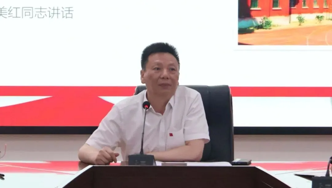 畅谈成长心声,赋能青年师者——湘潭市第一中学举行2026年青年教师座谈会