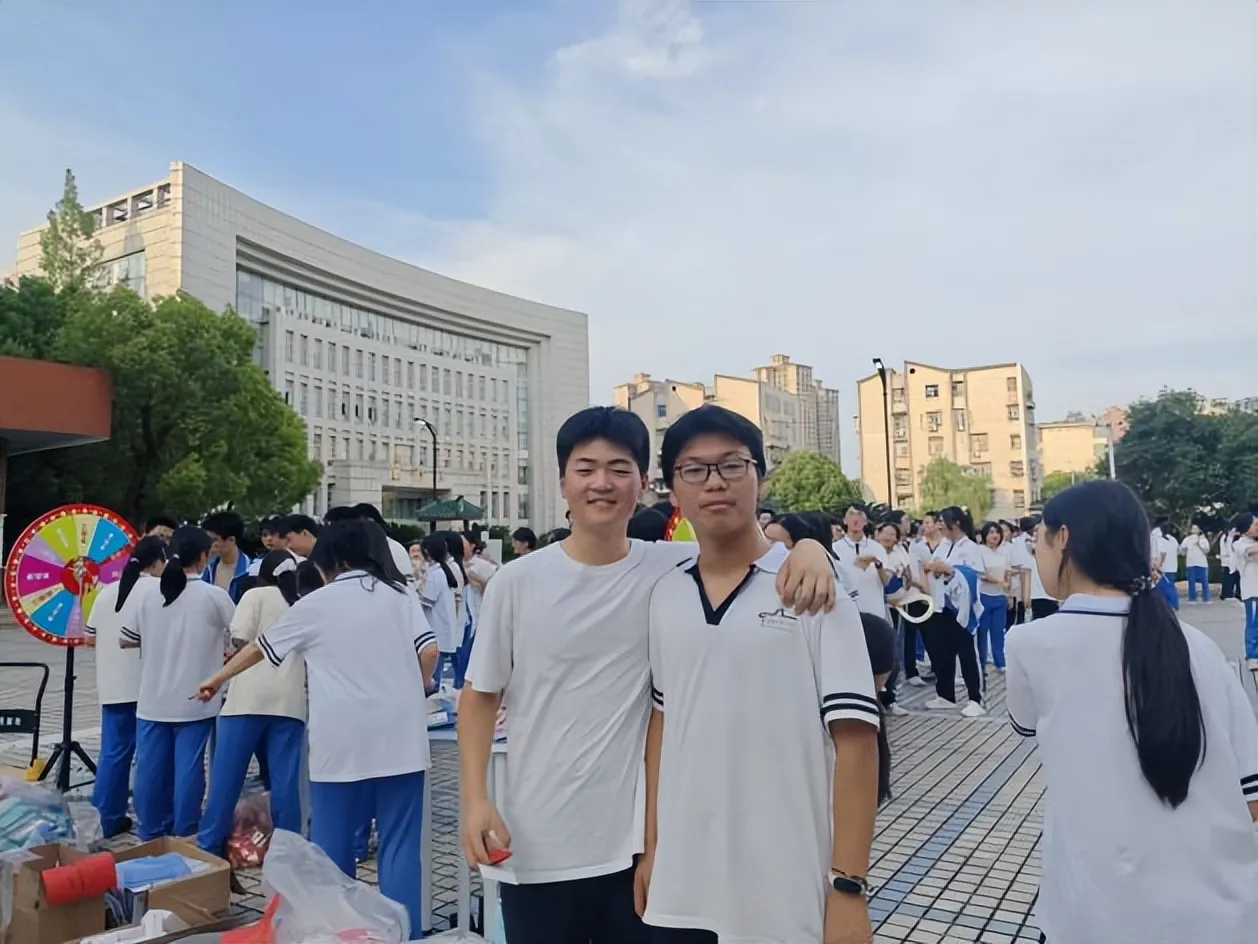 健康第一，心向未来——湘潭市第一中学成功举办2026年5·25心理游园会