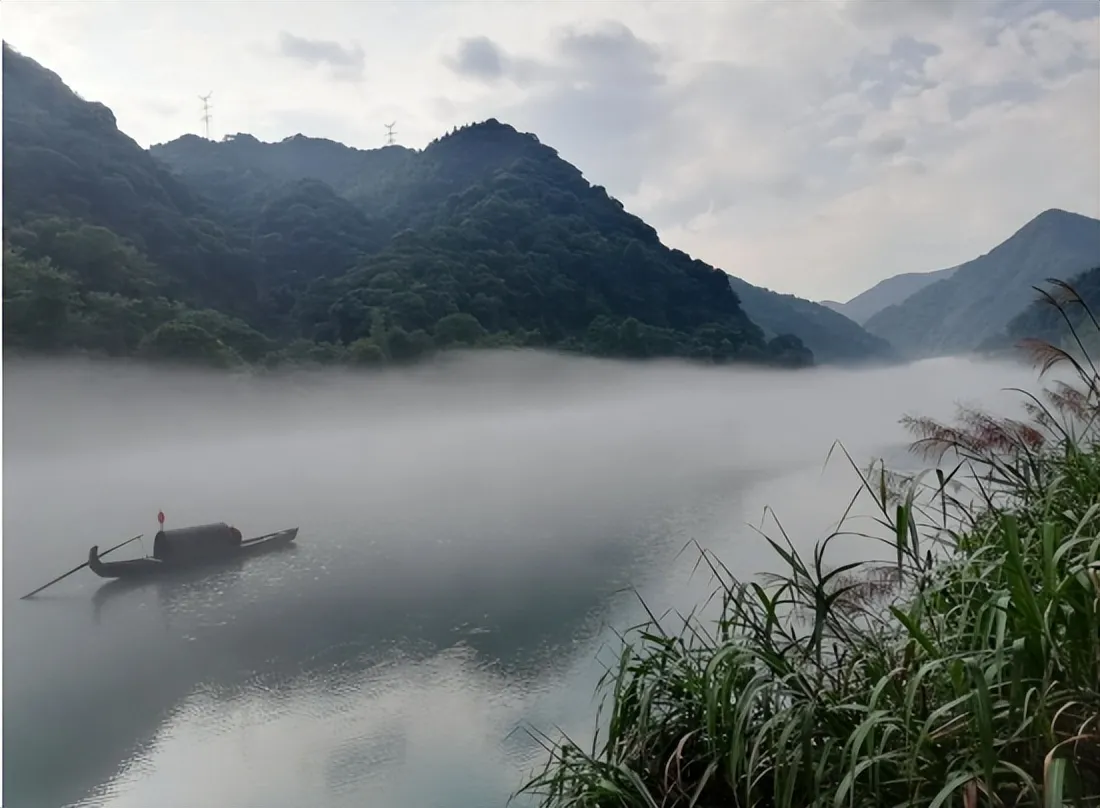 寻韵秀美景象 重温岁月初心——湘潭县税务局老干支部组织老同志研学踏青活动侧记