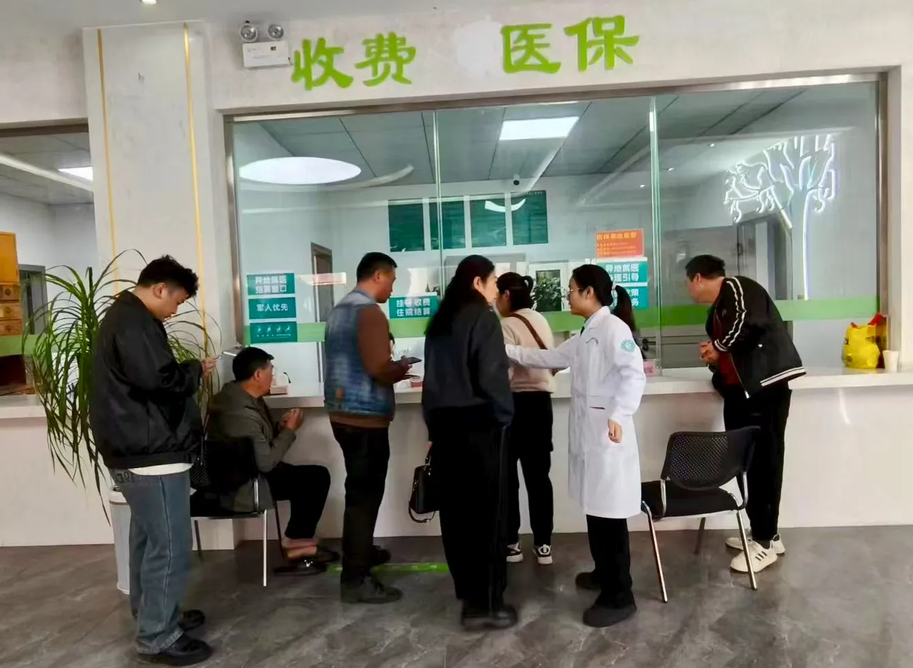 住院无需预交押金！贵州遵义杏林肛肠医院“先诊疗后付费”打通生命绿色通道